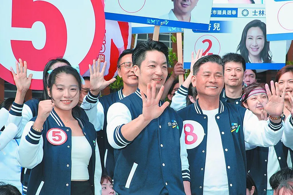 2026年九合一大選倒數階段，台北市長蔣萬安爭取連任，民進黨候選人沈伯洋乘著「洋流」聲勢強勢攻防，雙方即將登上辯論舞台。（圖/資料照）