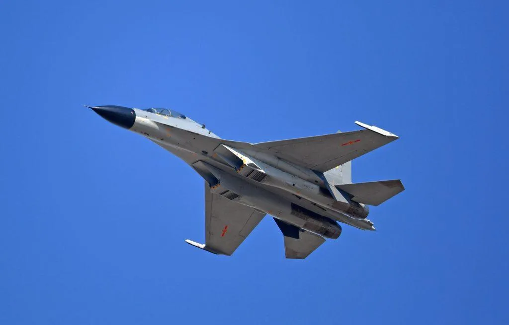 解放軍殲-11戰機資料照。（圖／國防部提供）