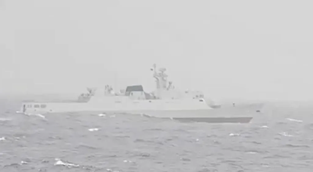 解放軍艦示意。(圖/國防部)