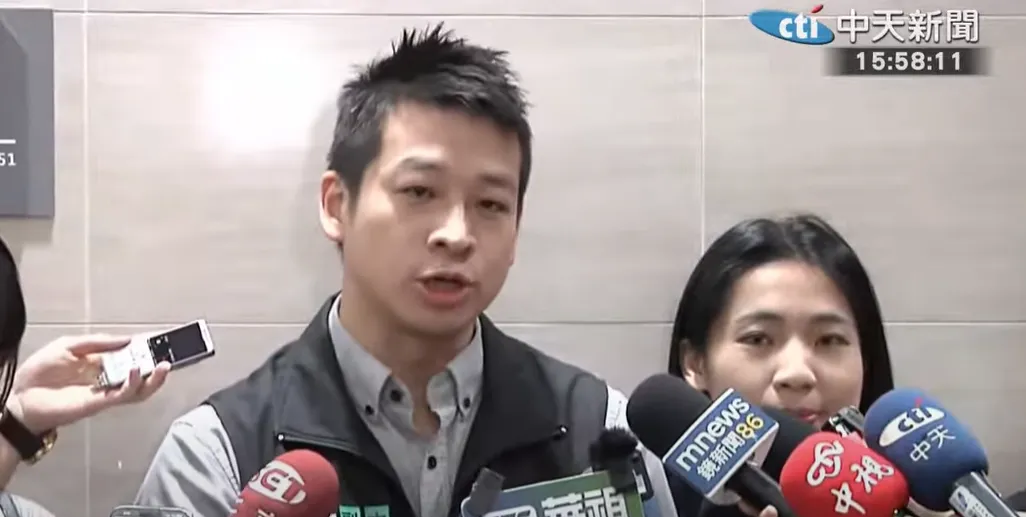 民眾黨副秘書長許甫在臉書發文開酸賴清德。（資料照／中天新聞）