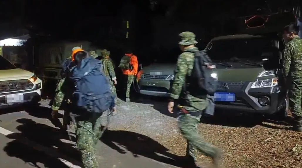 陸軍十軍團江姓士兵21日攀登台中八唐山域後失聯。（圖／翻攝畫面）