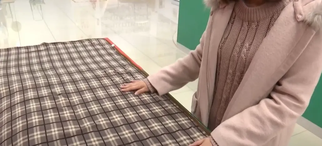 針對電熱毯的使用，黃軒表示，最常犯的錯誤用法就是整晚墊在身體底下。（示意圖／中天新聞）