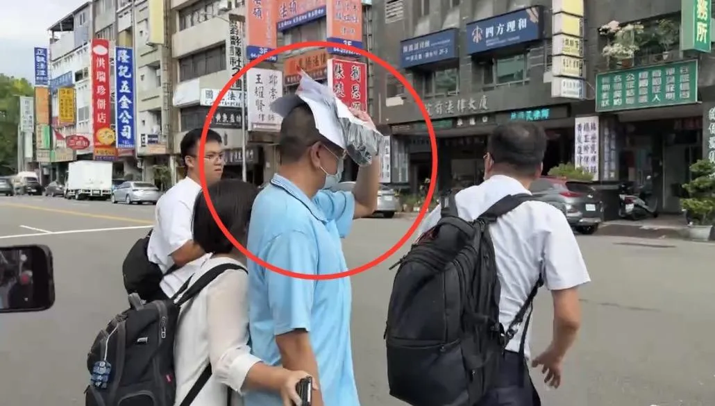 中聯前總經理余凌冲獲交保。(圖/翻攝畫面)