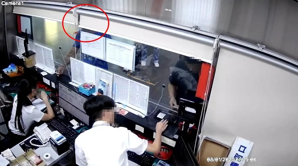 基隆站員工長期遭遊民騷擾不堪負荷，精神幾近崩潰。（圖／台鐵產業工會提供）