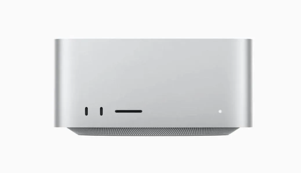 蘋果公司5日晚間在官網發表自研晶片M3 Ultra，配備32核心CPU、80核心GPU、雙倍的神經網路引擎核心、Thunderbolt 5高速傳輸，並支援個人電腦歷來最大的統一記憶體。（圖/蘋果提供）