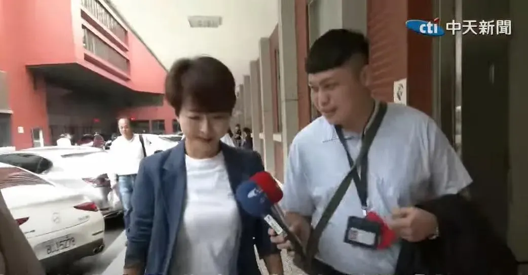 陳亭妃傳在賴清德面前告御狀，卻碰上軟釘子（攝自中天新聞）