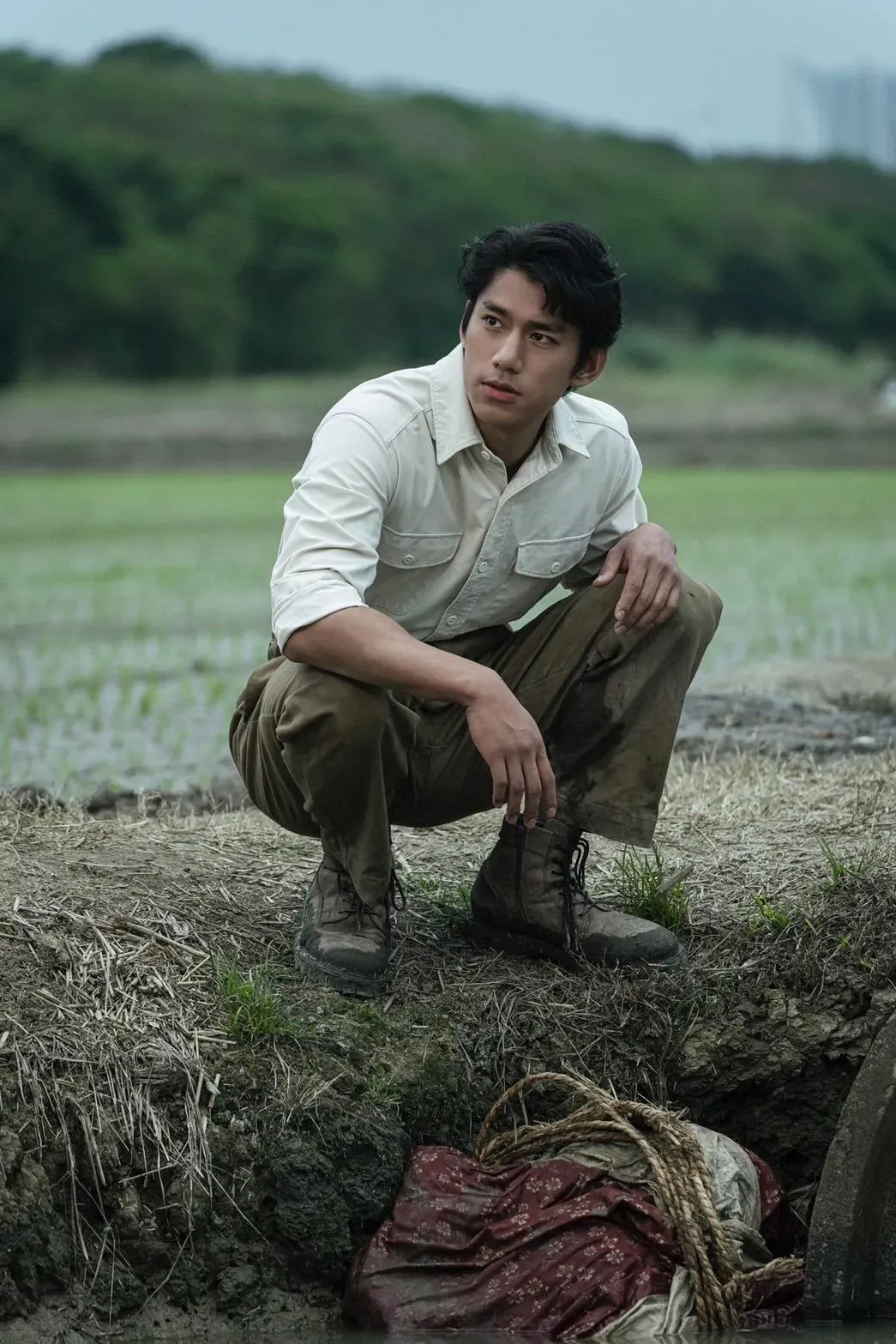 朱軒洋為了演活在那個年代眷村長大的警察吃足苦頭。（圖／伯樂影業 提供）