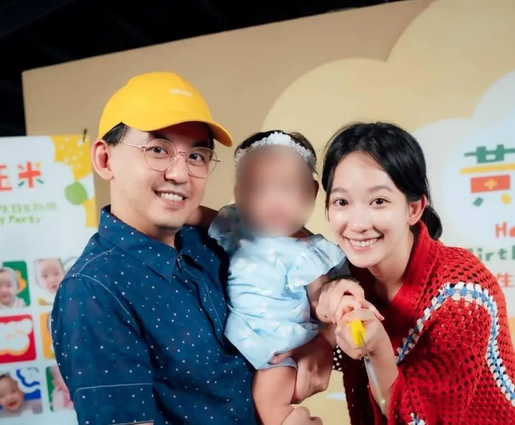 黃子佼日前被拍到帶著妻子孟耿如和女兒一家三口出遊共享天倫之樂。(資料照/孟耿如FB)