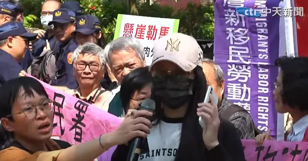 陸配亞亞(劉振亞)3月份遭驅逐出境(攝自中天新聞)