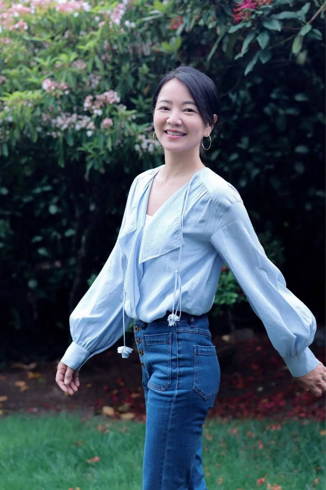 阿雅稱過去曾選擇用忙碌來麻痺自己，沒想到卻累積了許多壓力。（圖／翻攝自阿雅臉書）