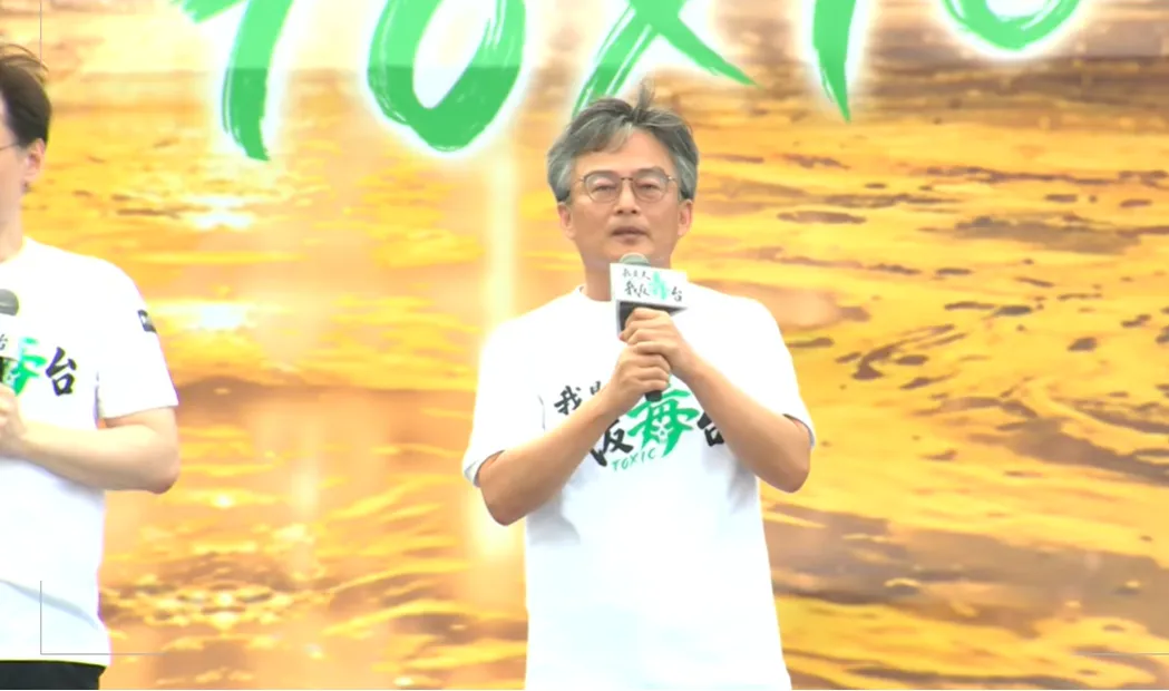 精神科醫師蘇偉碩認為賴總統身為醫師，毒油案1個月了還沒有清楚交代很丟臉。（圖／中天新聞）