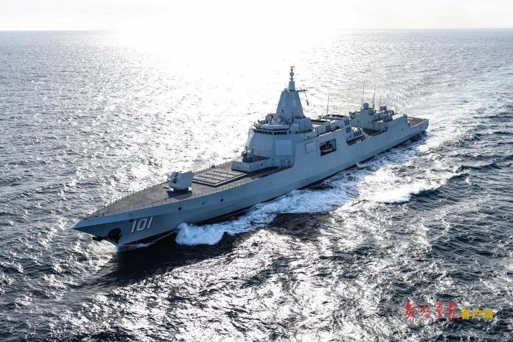 大陸055型驅逐艦南昌號。(圖/中國軍網)