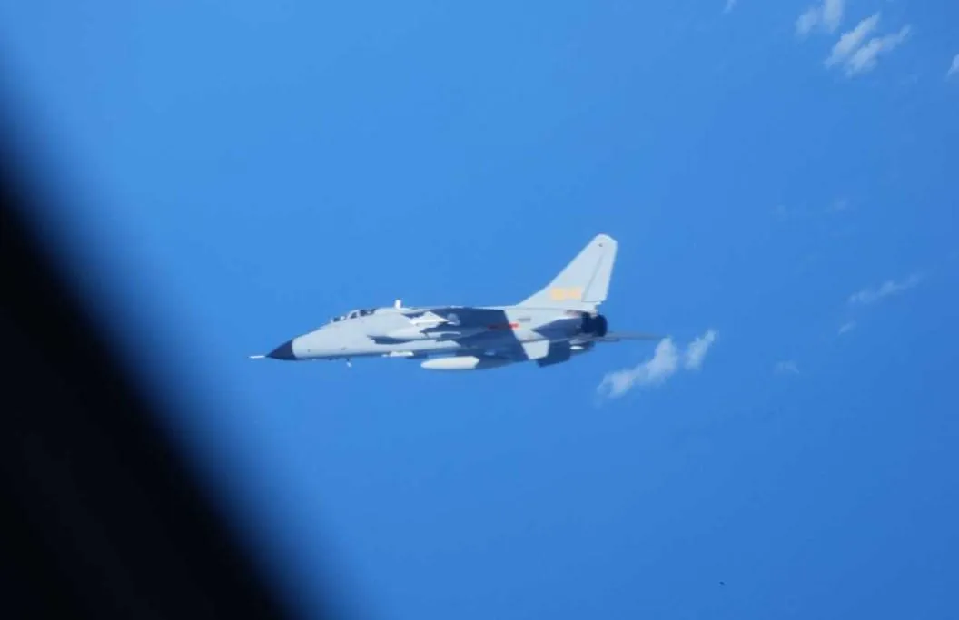大陸殲轟7戰機。(圖/防衛省)