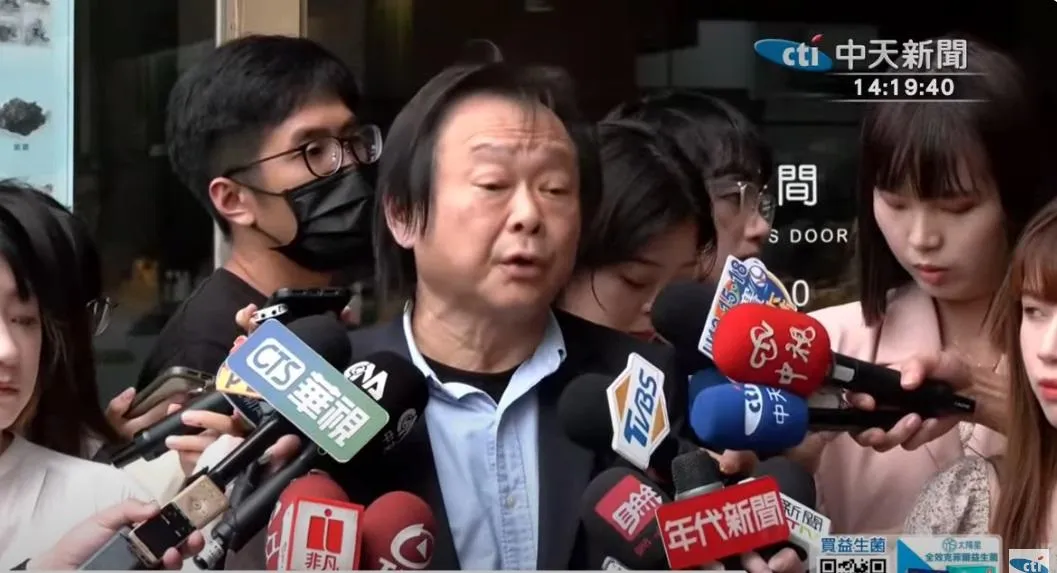 民進黨立委王世堅長期為要求財政部能調降人民購買汽機車的貨物稅，不論汰換或首購都該減徵稅額。（中天新聞）