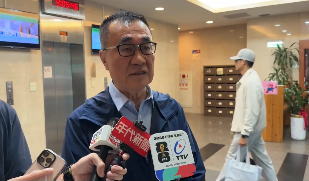 國民黨新北市長參選人李四川14日強調，雙北應解決交通壅塞問題，打造30分鐘生活圈。（圖／中天新聞）