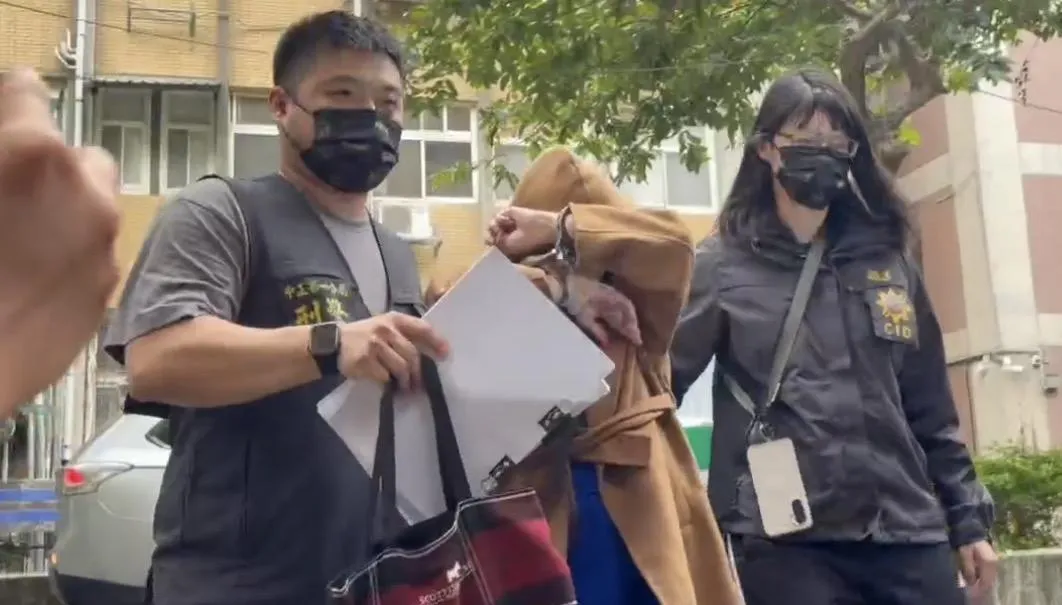 老牌麻辣鍋店闆娘蔡女涉助詐團洗錢遭檢方聲押。（圖／翻攝畫面）