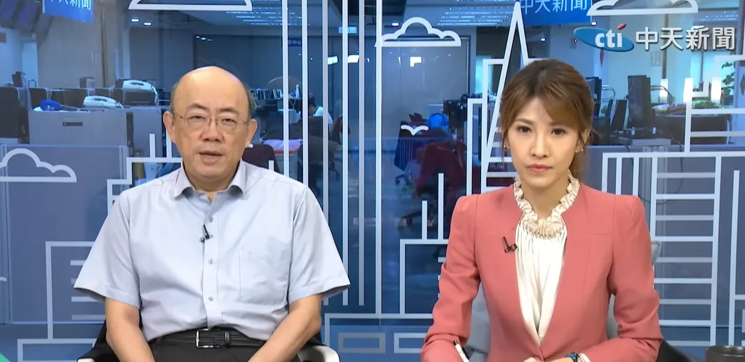 郭正亮13日上《綠也掀桌》。（圖／中天新聞）