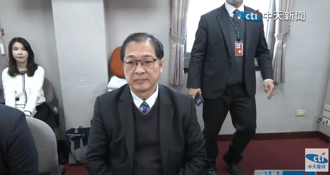 鄭銘謙今赴立院報告。（圖/中天新聞）