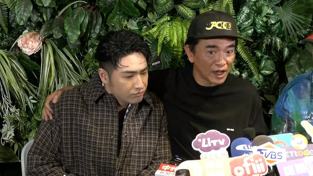 吳宗憲（右）告誡鹿希派（左）不要再因為違法被抓。（圖／中天新聞）