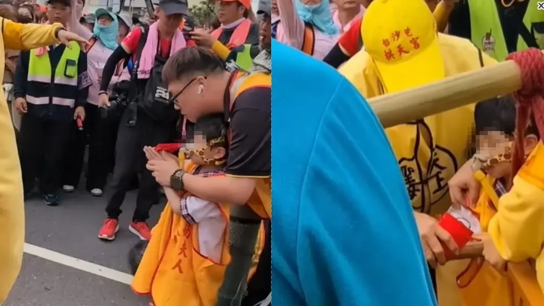 女童雙手合十祈福。(圖/翻攝自白沙屯媽祖網路電視台YT)