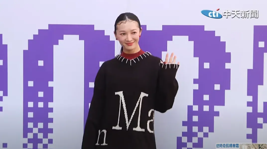 李杏不避諱談及戀愛進度。（圖／中天新聞）