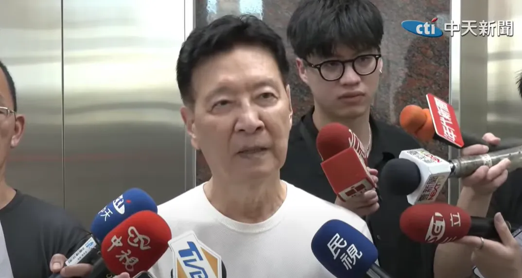 趙少康今(14)日上午出席國民黨立法委員洪孟楷在淡水的個人宣講活動。(圖/中天新聞)