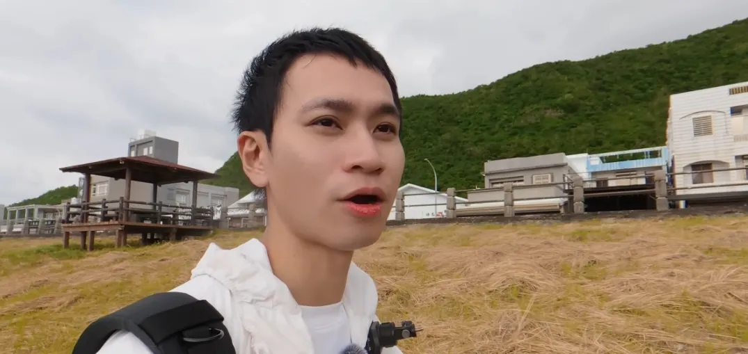 Andy老師赴綠島。(圖/翻攝自Andy老師YT )