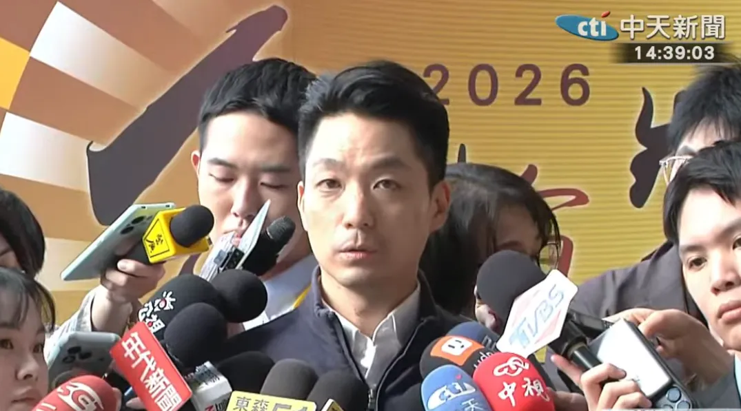 蔣萬安15日下午受訪。（圖／中天新聞）