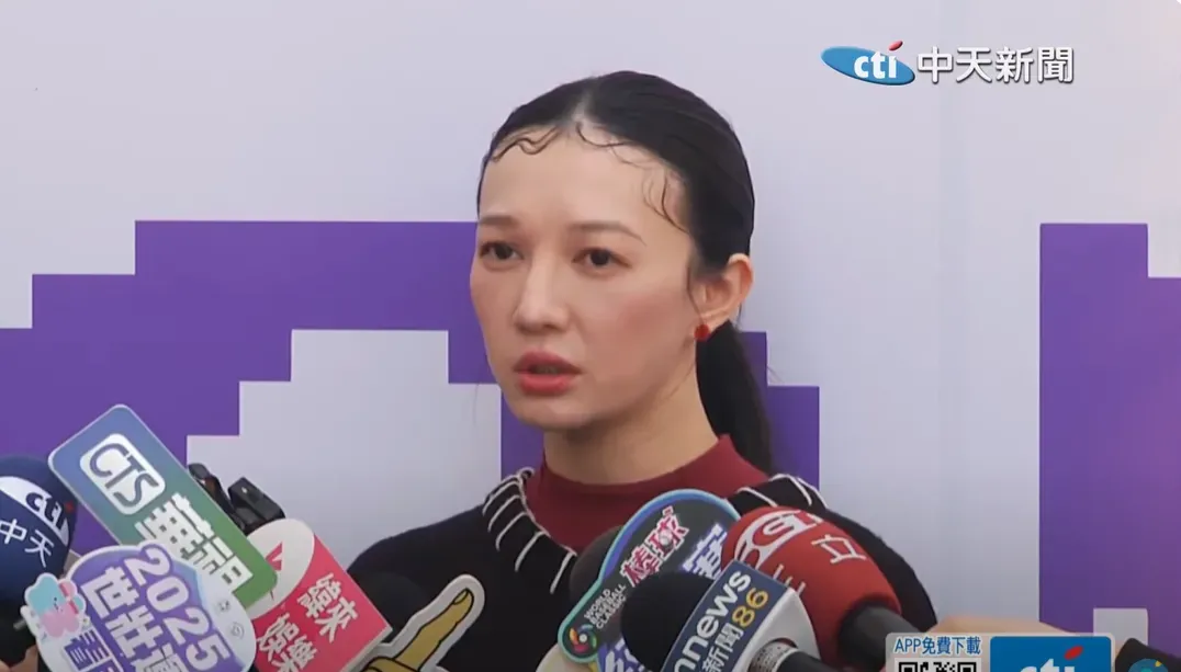 李杏透露男友會與她的家人同遊紐、澳。（圖／中天新聞）