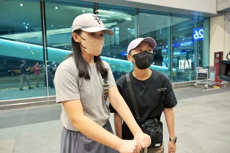 高虹安7日深夜返台,對近日諸多報導表示並非事實(圖/中央社)