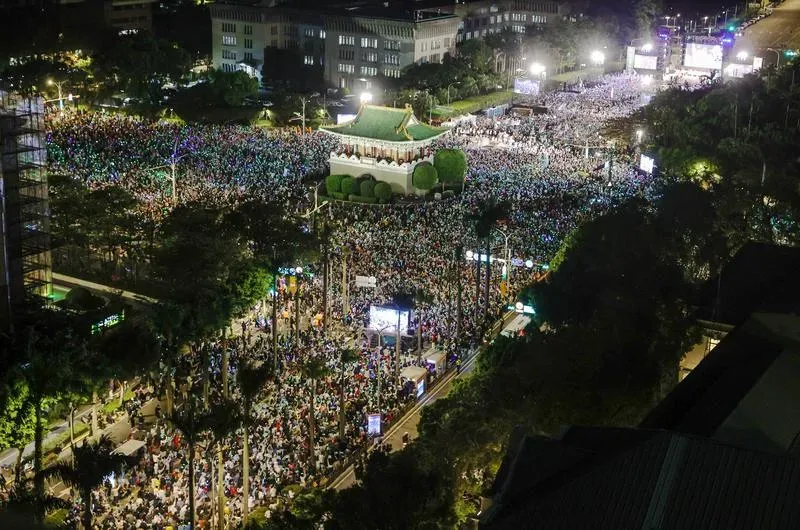柯文哲凱道選前之夜。(圖/中天新聞)