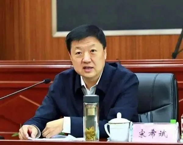 宋希斌_北京青年報.jpg