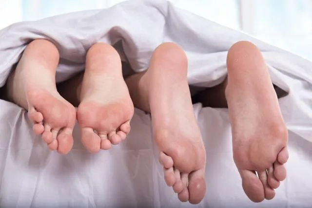 王樂明呼籲女子要將伴侶帶來治療，因其為透過性接觸傳染。（示意圖／Pixabay）