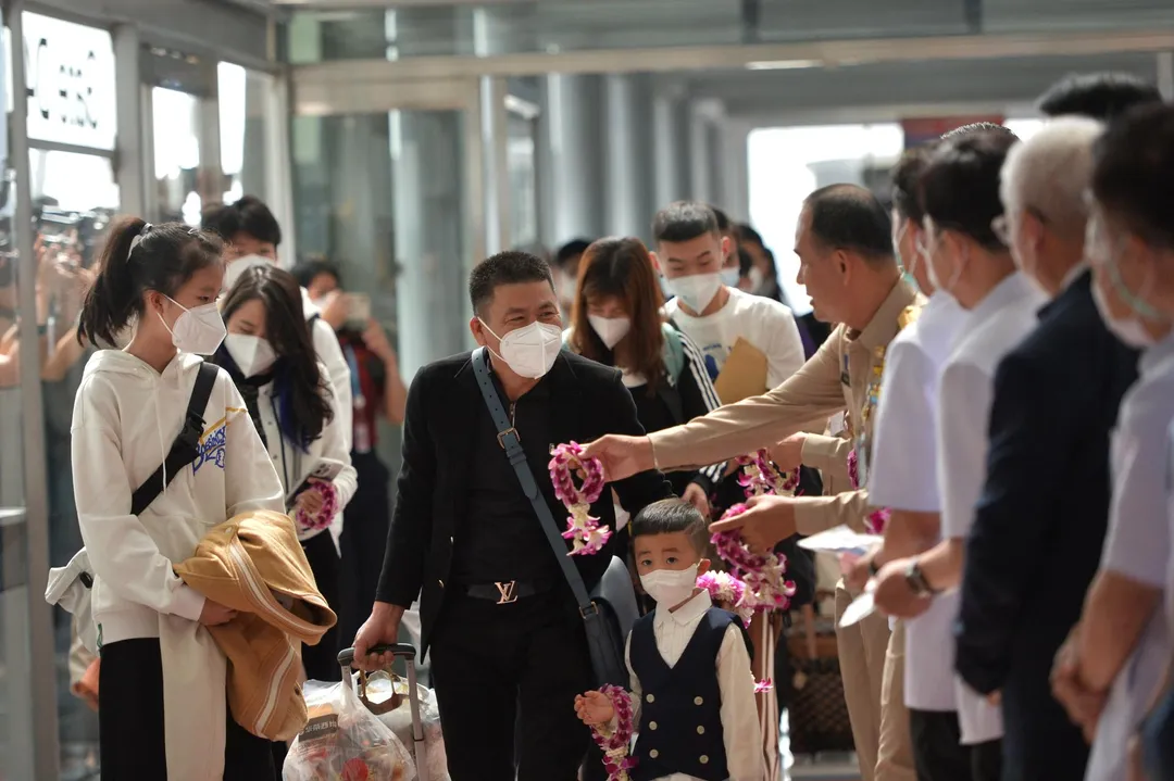泰國機場迎陸客_新華社.JPG