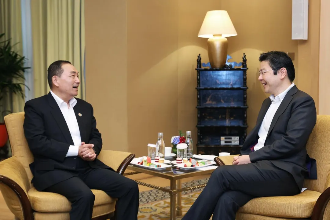 黃循財（右）曾與新北市長侯友宜會面。（圖／翻攝臉書）