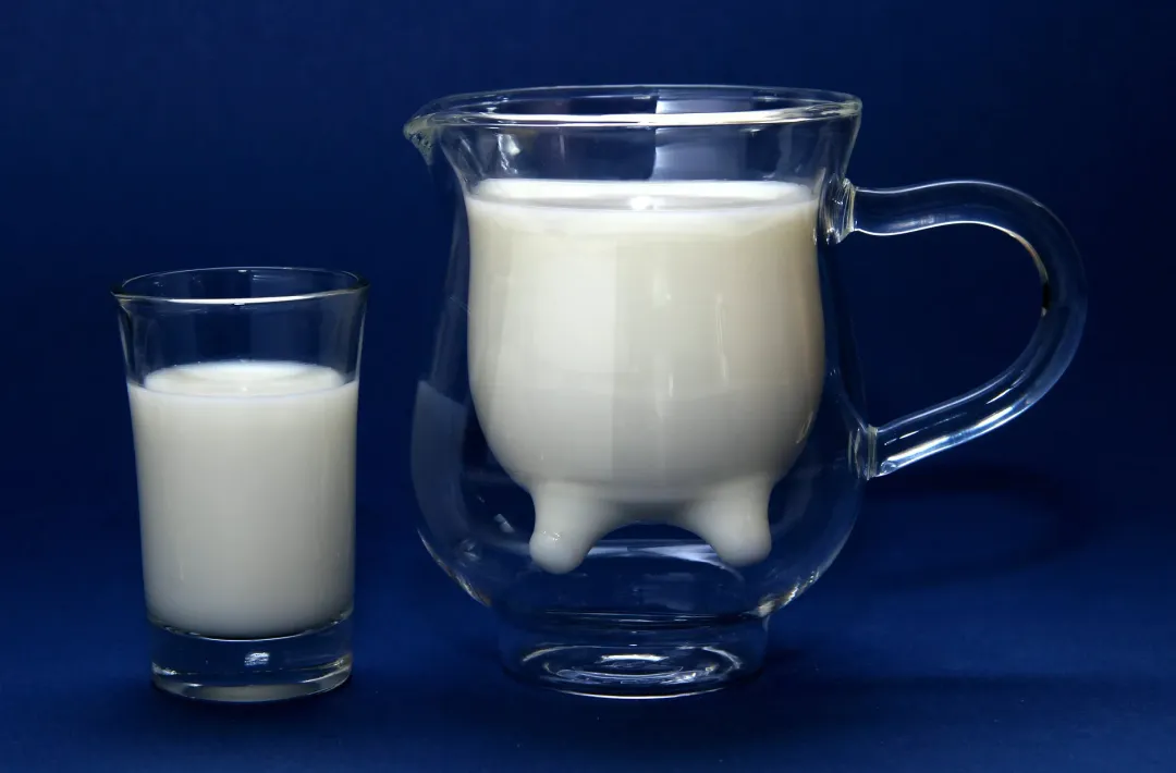 研究發現，飲用全脂牛奶不會導致心血管疾病風險增加。（示意圖／資料庫）