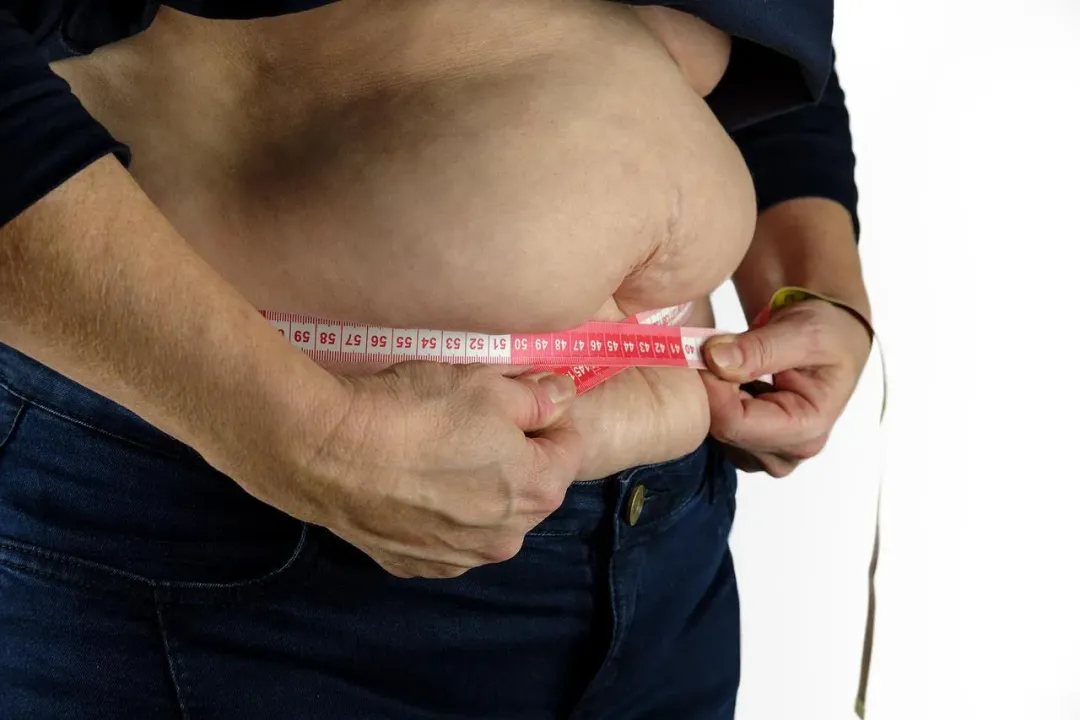 比起健康體重者，肥胖者發生糖尿病、代謝症候群及血脂異常的風險超過3倍。（示意圖／photoAC）
