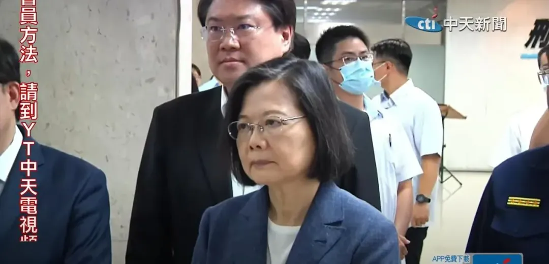 郭正亮表示,被總統蔡英文認可的人能力都很差。(圖/中天新聞)