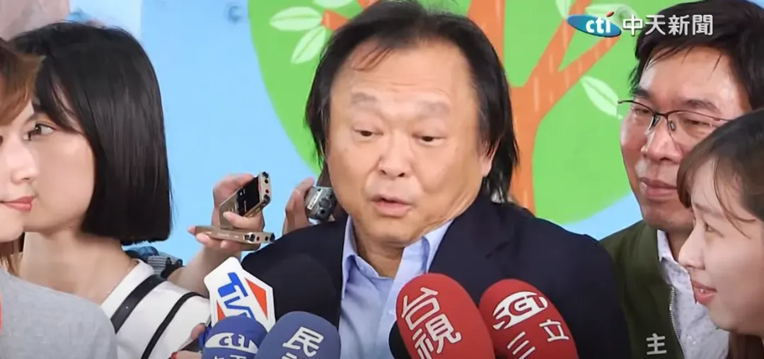 游淑慧酸王世堅(圖)空口薄舌。(圖/中天新聞)