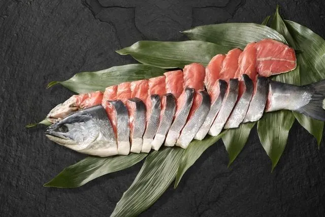 生魚肉裡有不少寄生蟲。(示意圖/photoAC)