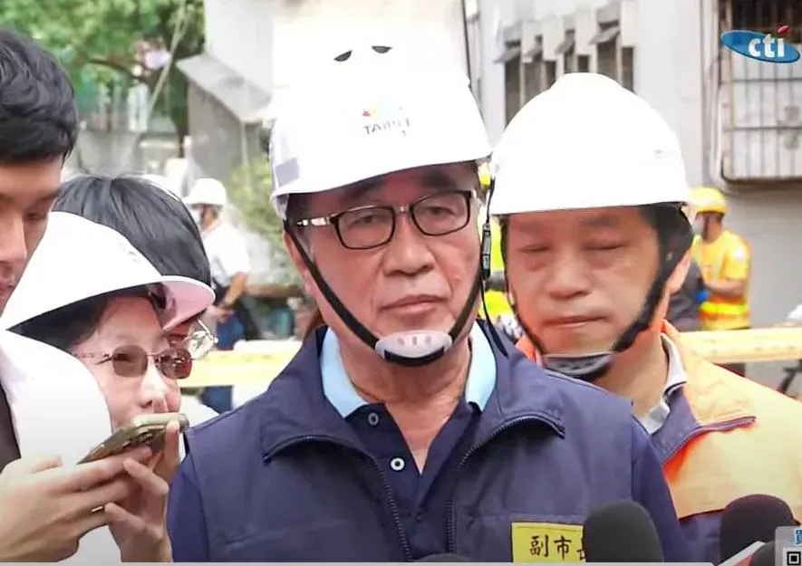 台北副市長李四川1日前往基泰大直坍塌民宅拆除現場視察,圖為資料照。(圖/中天新聞)