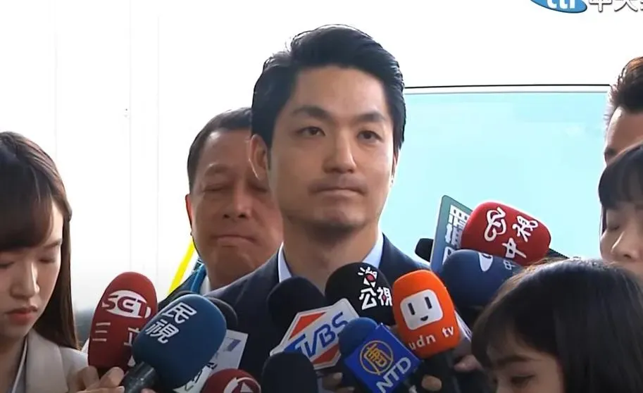 蔣萬安要求農業部儘快提供完整的供銷流向資料,否則將開罰畜產會最高300萬元並勒列歇業(攝自中天新聞)