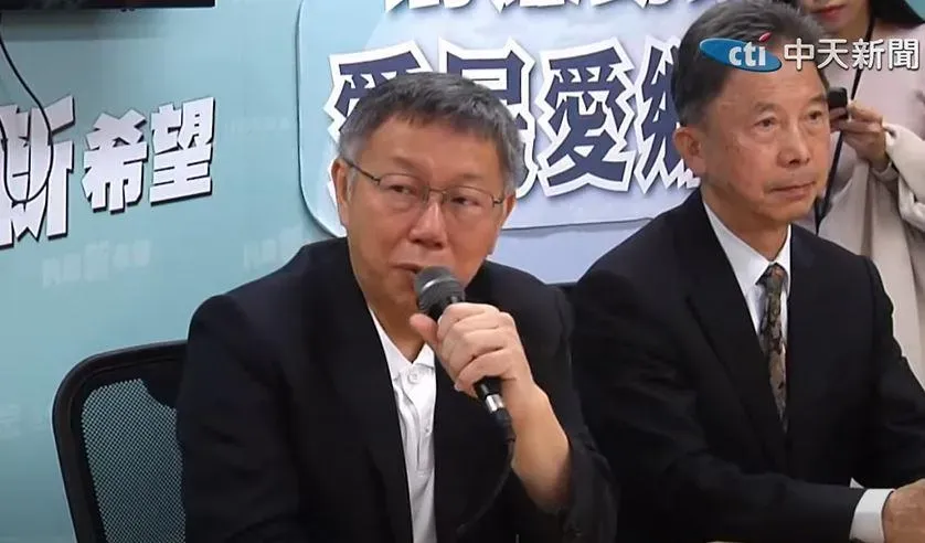 柯文哲表示高虹安也準備了錢康明的資料,社會大眾自然會評論。(圖/中天新聞)