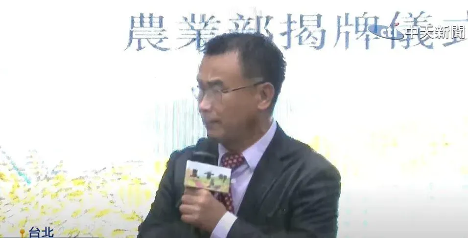 港媒《中評社》認為,新潮流批陳吉仲請辭,卻錯估了英系的力量。(圖/中天新聞)