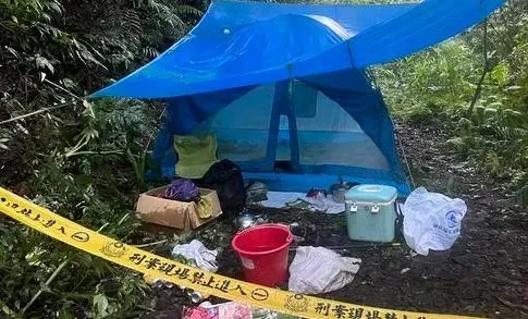 74歲張姓男子跟蕭姓、楊姓好友上山野營摸蝦結果頭部中彈身亡。(圖/翻攝畫面)