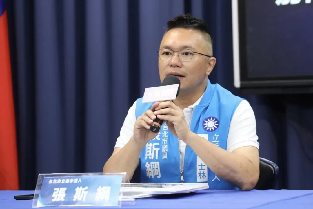 張斯綱說,網友留言攻擊波及他已離世的太太,令人完全無法接受。(國民黨提供)