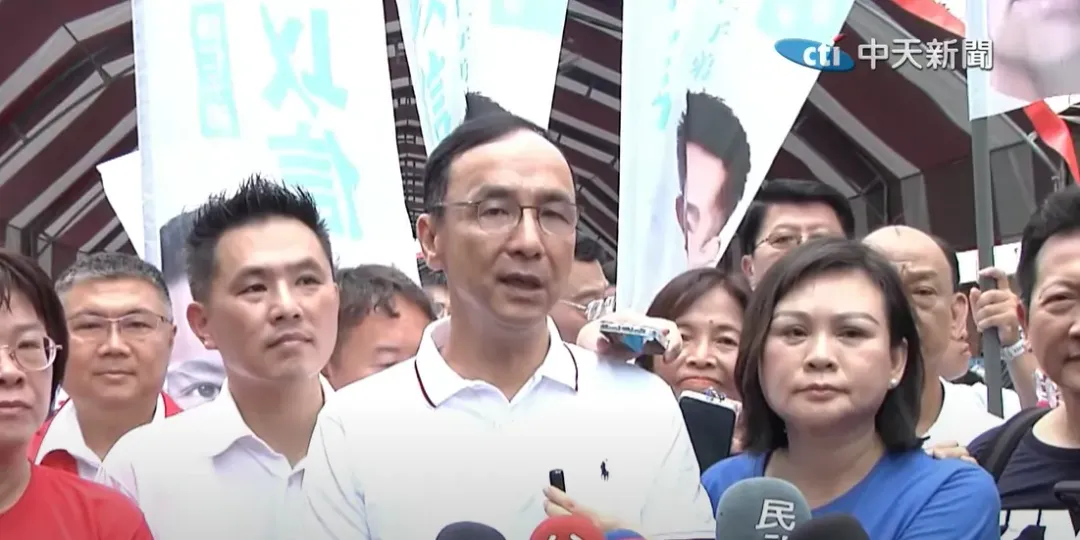 朱立倫(右二)今說,藍白要不斷堆疊善意,從立院黨團、立院選舉,到整體大選團結合作。(圖/中天新聞)