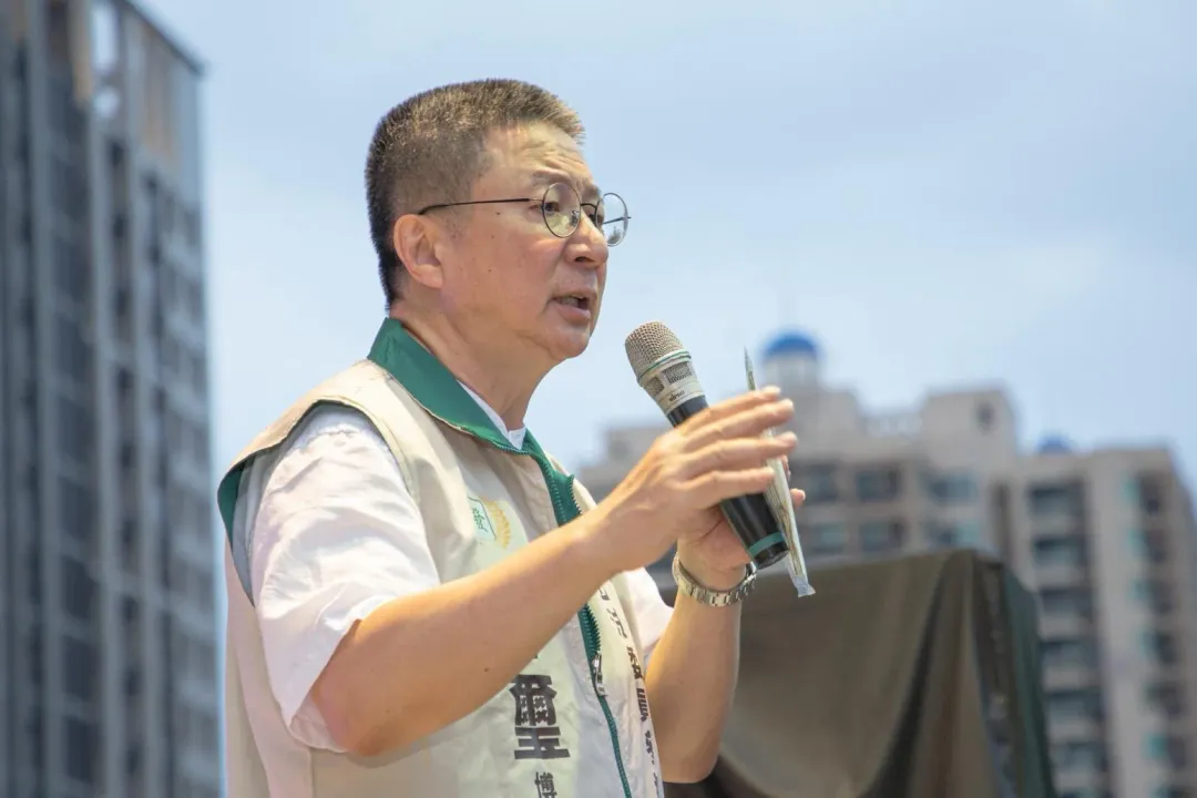 前海軍顧問郭璽。(圖/中天新聞)