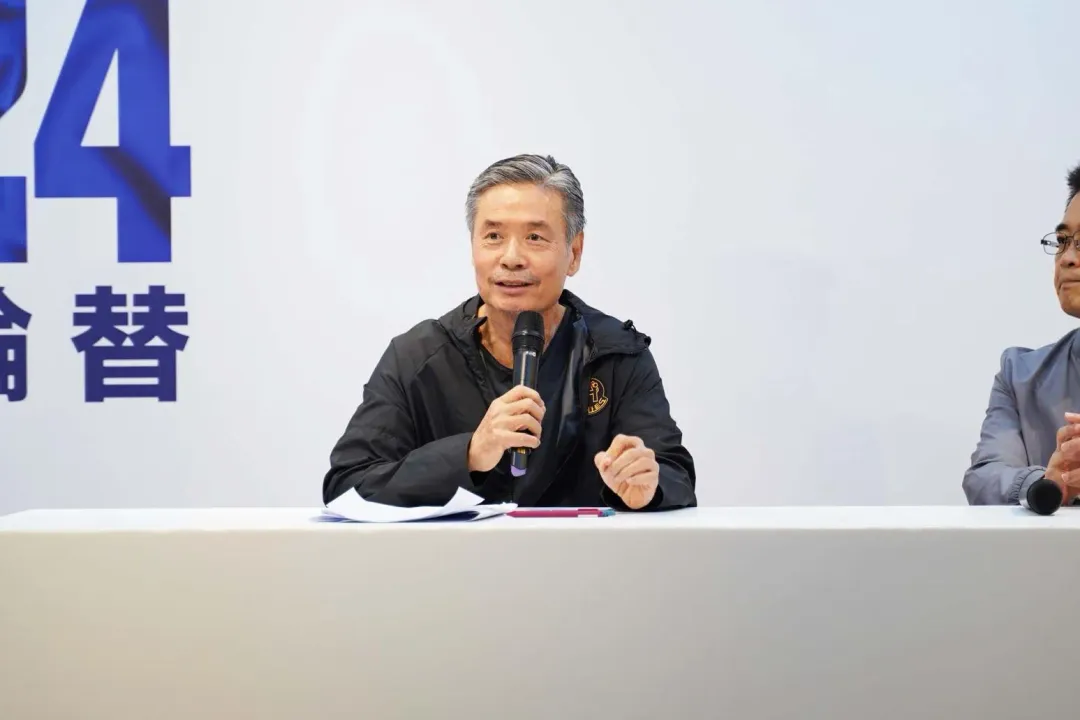 金溥聰強調,整合不是開一次會就能成的,是要慢慢磨合才能整合。(圖/侯友宜競選辦公室提供)