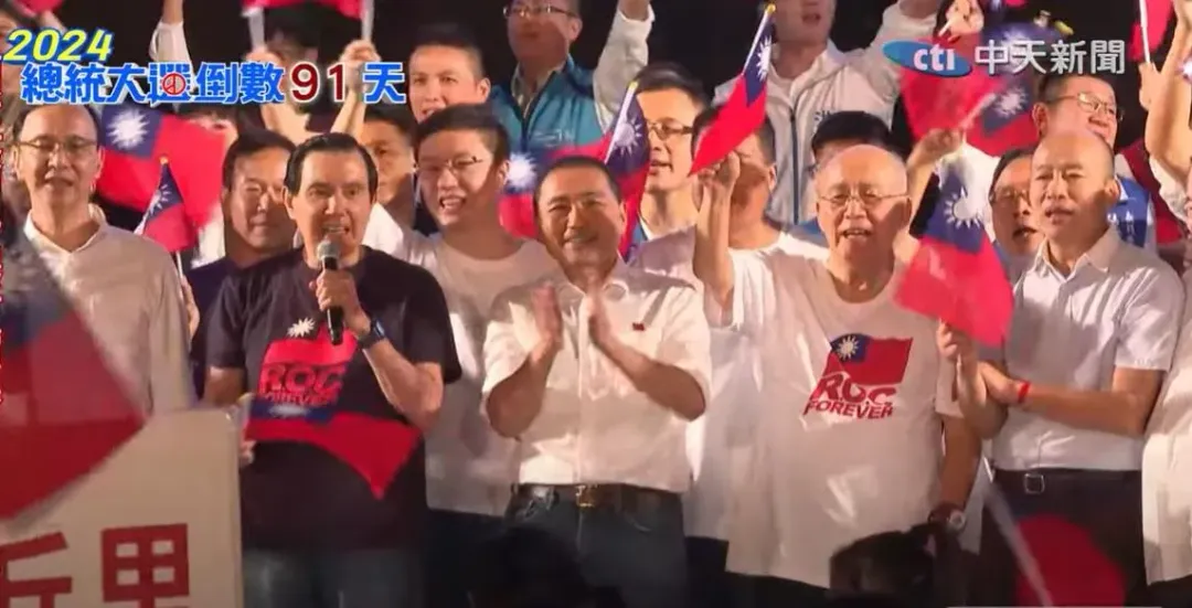 前總統馬英九在侯友宜首場造勢晚會結束後對侯吐出10字真心話。(資料照/中天新聞)